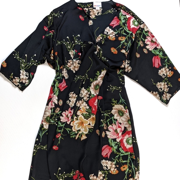 LuLaRoe Other - RARE Floral Shirley Kimono